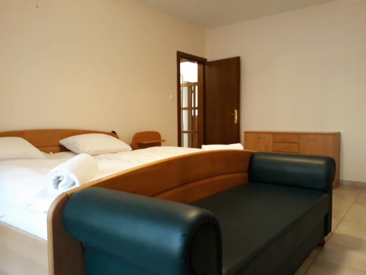 Hotel Matrix Seghedin Exterior foto