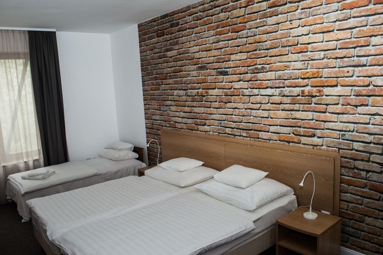 Hotel Matrix Seghedin Exterior foto